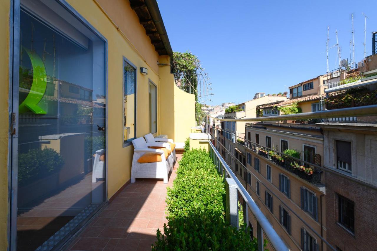 Domus Spagna Frattina Roma Exterior foto